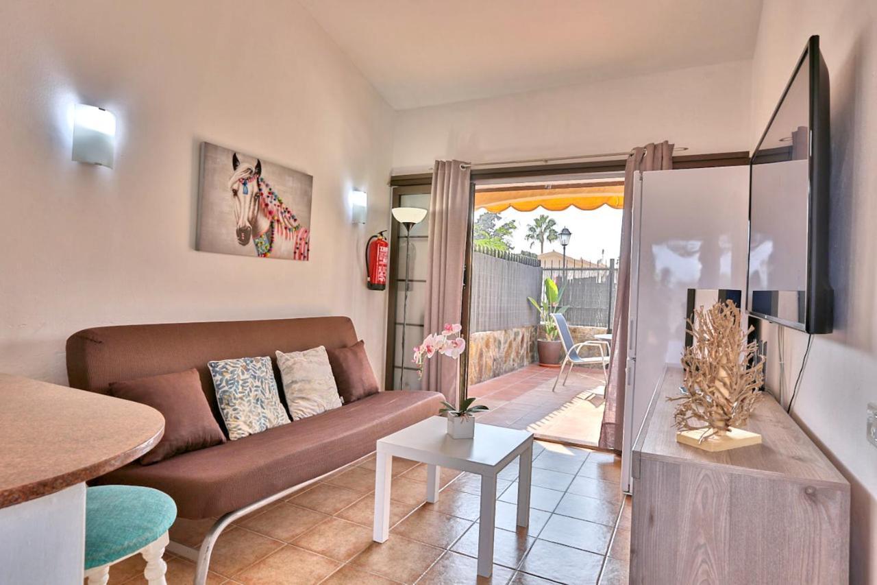 Bungalow: Shared Pool & Proximity *