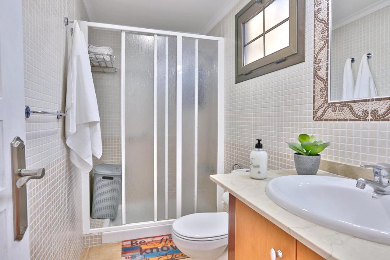 Loma-asunnot Bungalow: Shared Pool & Proximity Playa del Inglés