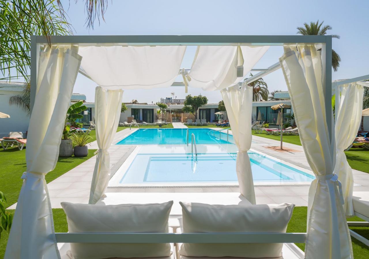 Holiday park Dona Rosa 2*