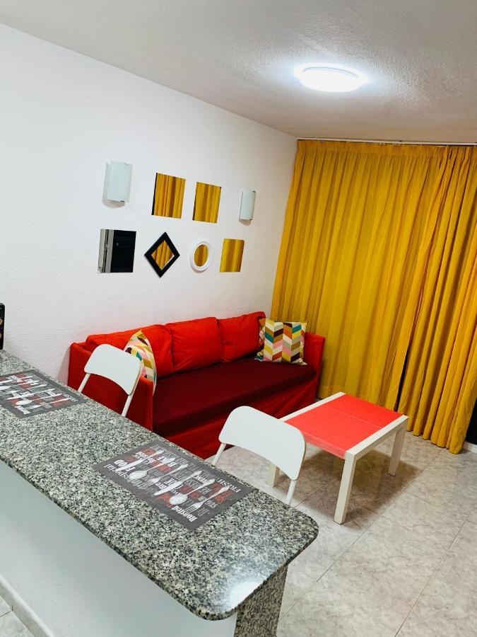 Teneguia-yumbo I Playa del Inglés