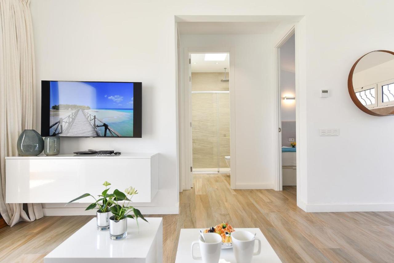 Santa Barbara Emc2 By Villagrancanaria Ferienhaus