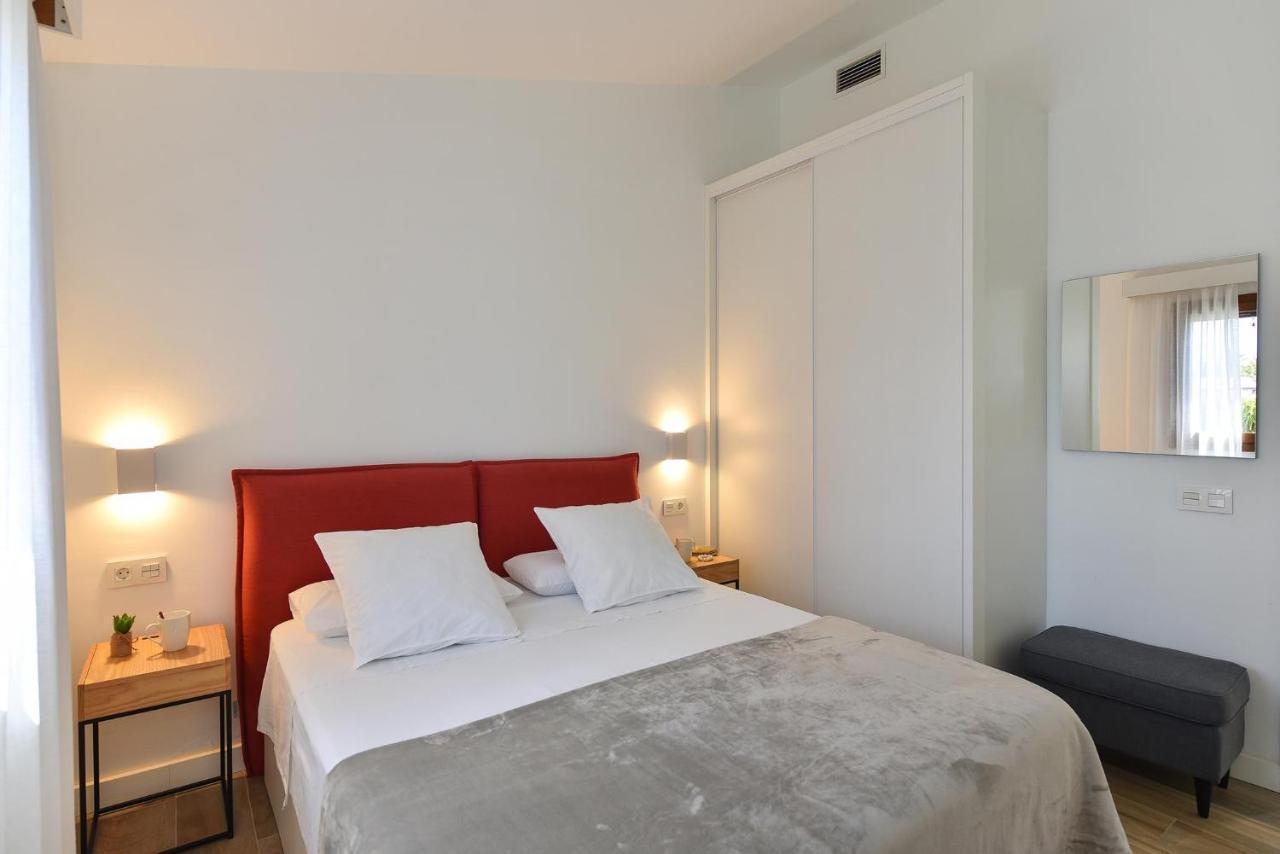 Santa Barbara Emc2 By Villagrancanaria Holiday home