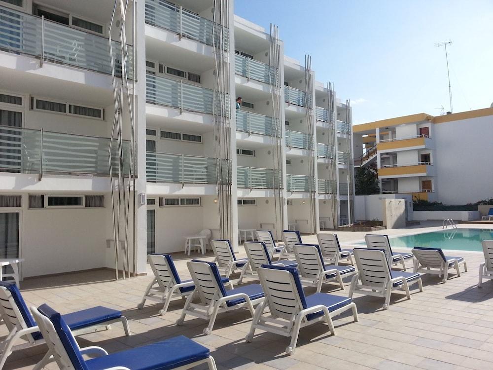 Apartamento Eo Rosas *