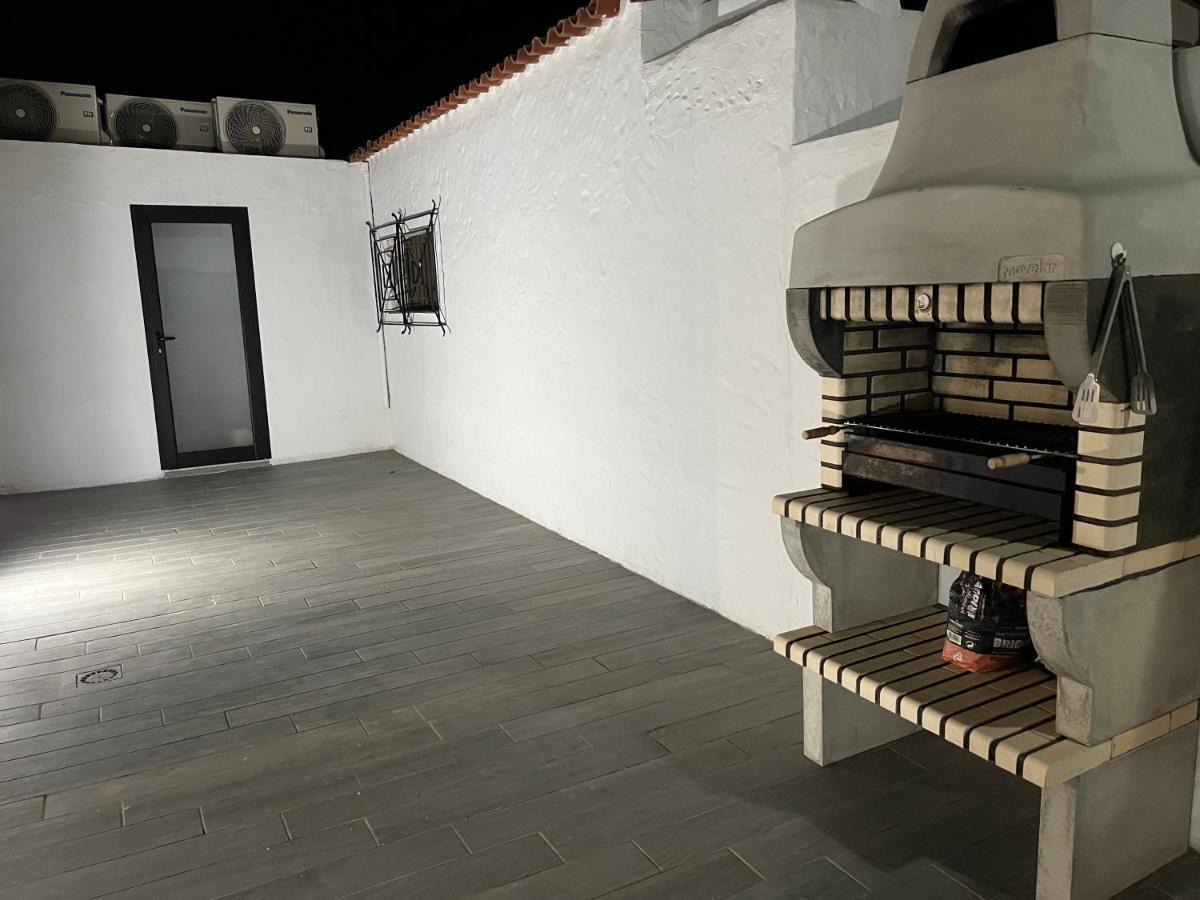 Agradable Bungalow Con Piscina *