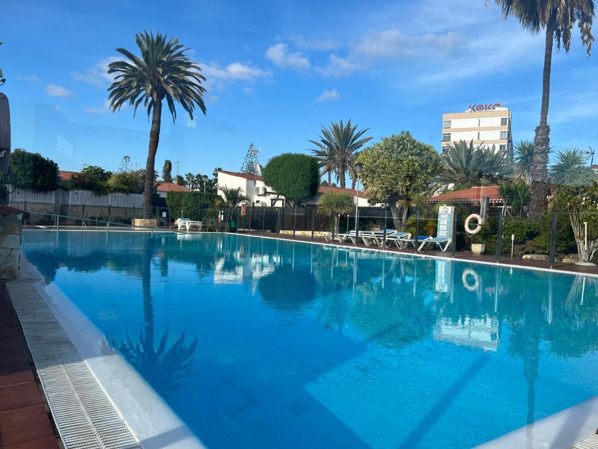 Agradable Bungalow Con Piscina Vakantiehuis Playa del Inglés