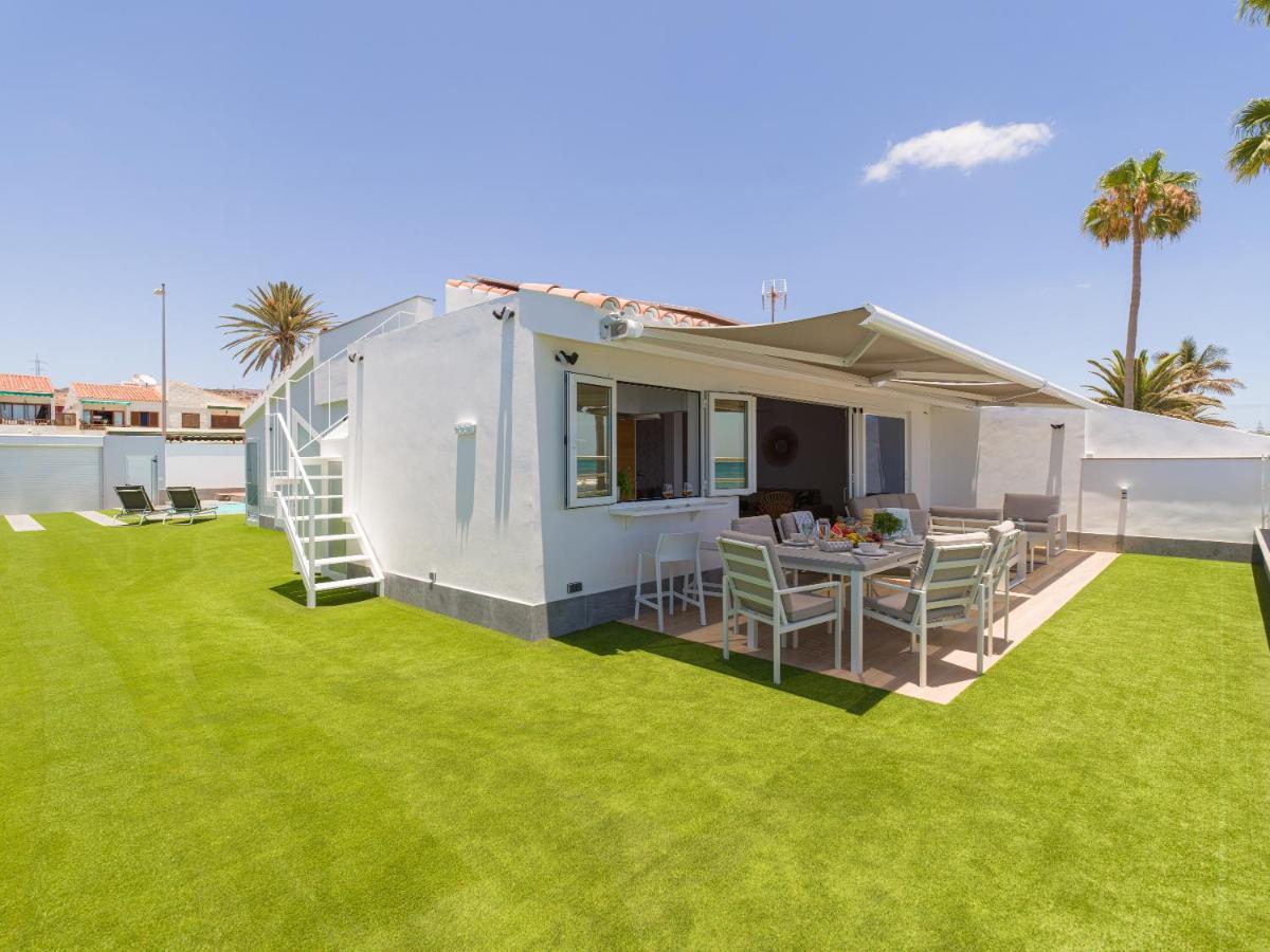 Isabel Playa del Ingles (Gran Canaria)