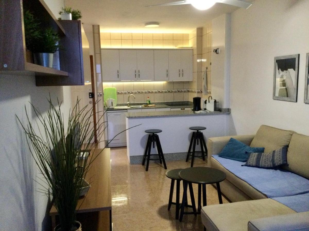 Apartment Iguazu Seaview Near Yumbo Playa del Ingles (Gran Canaria)