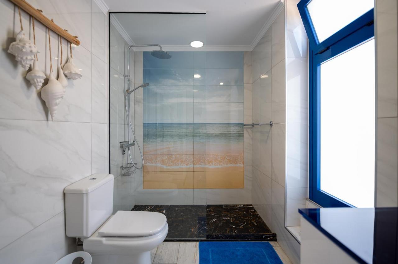 Playa Feliz Holiday home *