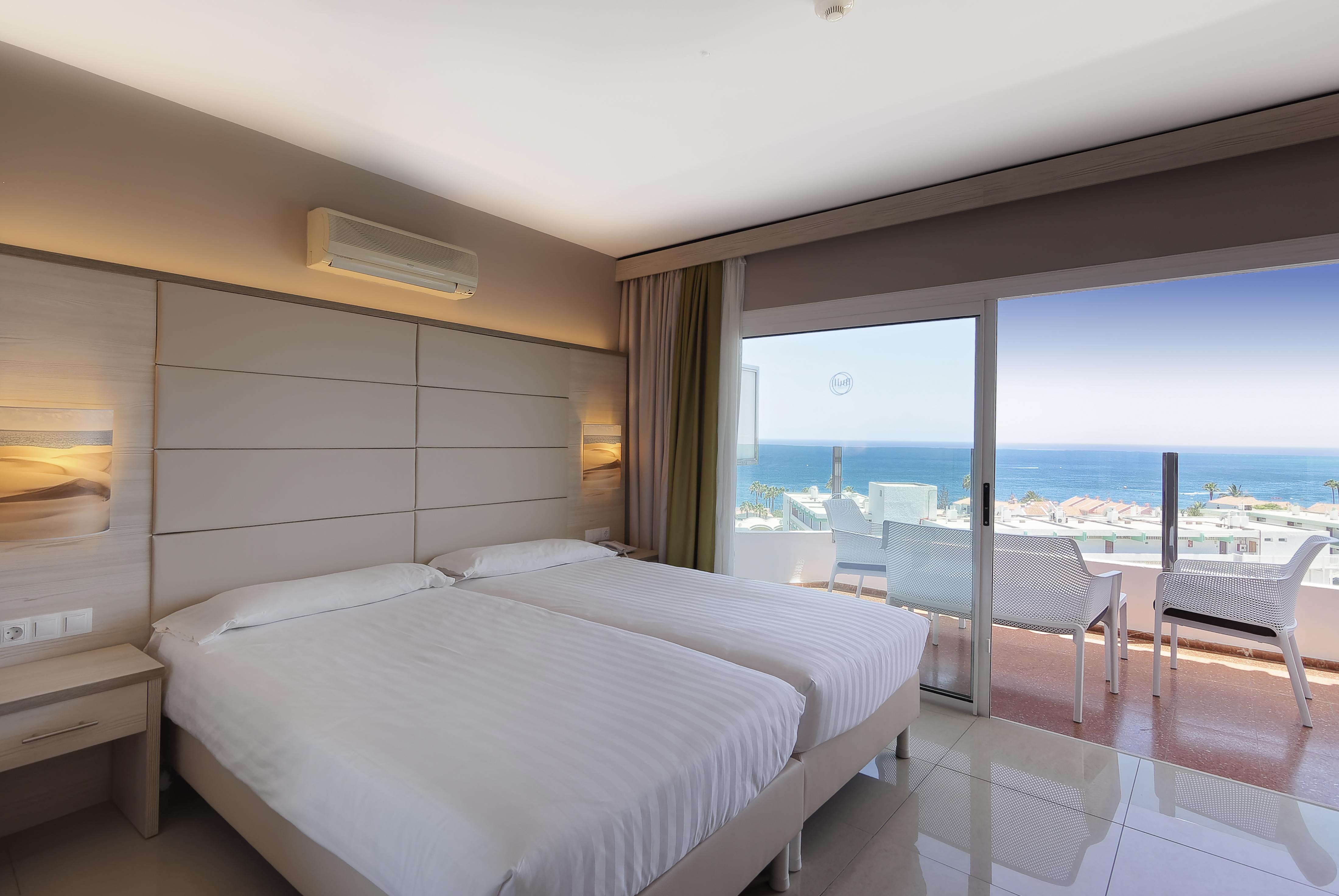 Hotelli Bull Escorial & 3*