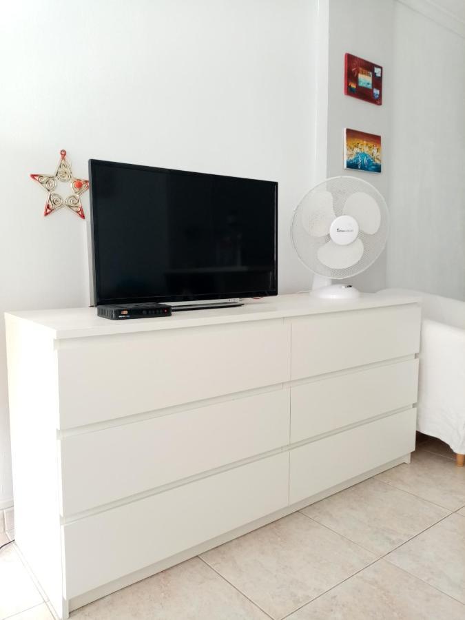Close To Yumbo,free Parking