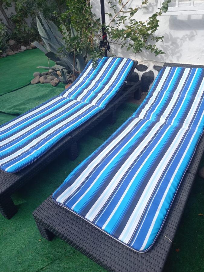 Tres Beau Bungalow,jardin Tropical, Renovation Ete 2020 Holiday home *
