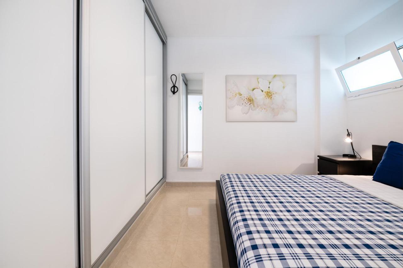 Colins Sea Views Apartment *