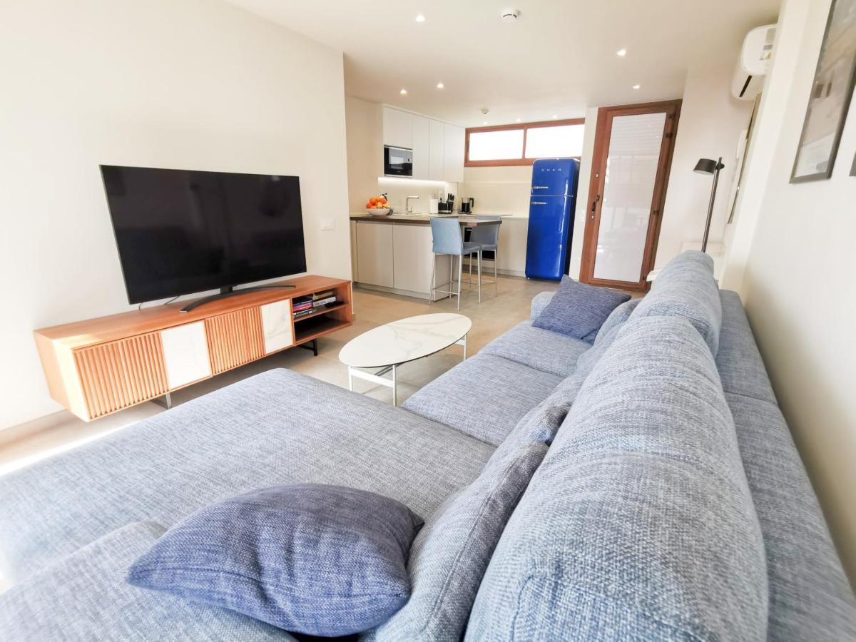 2 Bedroom Close To The In Maspalomas Holiday home *