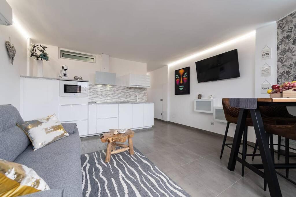 Attico Playa De Ingles Con Parking E Piscina Appartement