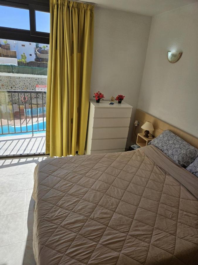 Ocean Front Cozy 2 Bedroom, 3 Beds Spacious- Netflix, Pool, Lift & Fast Wifi Playa del Inglés