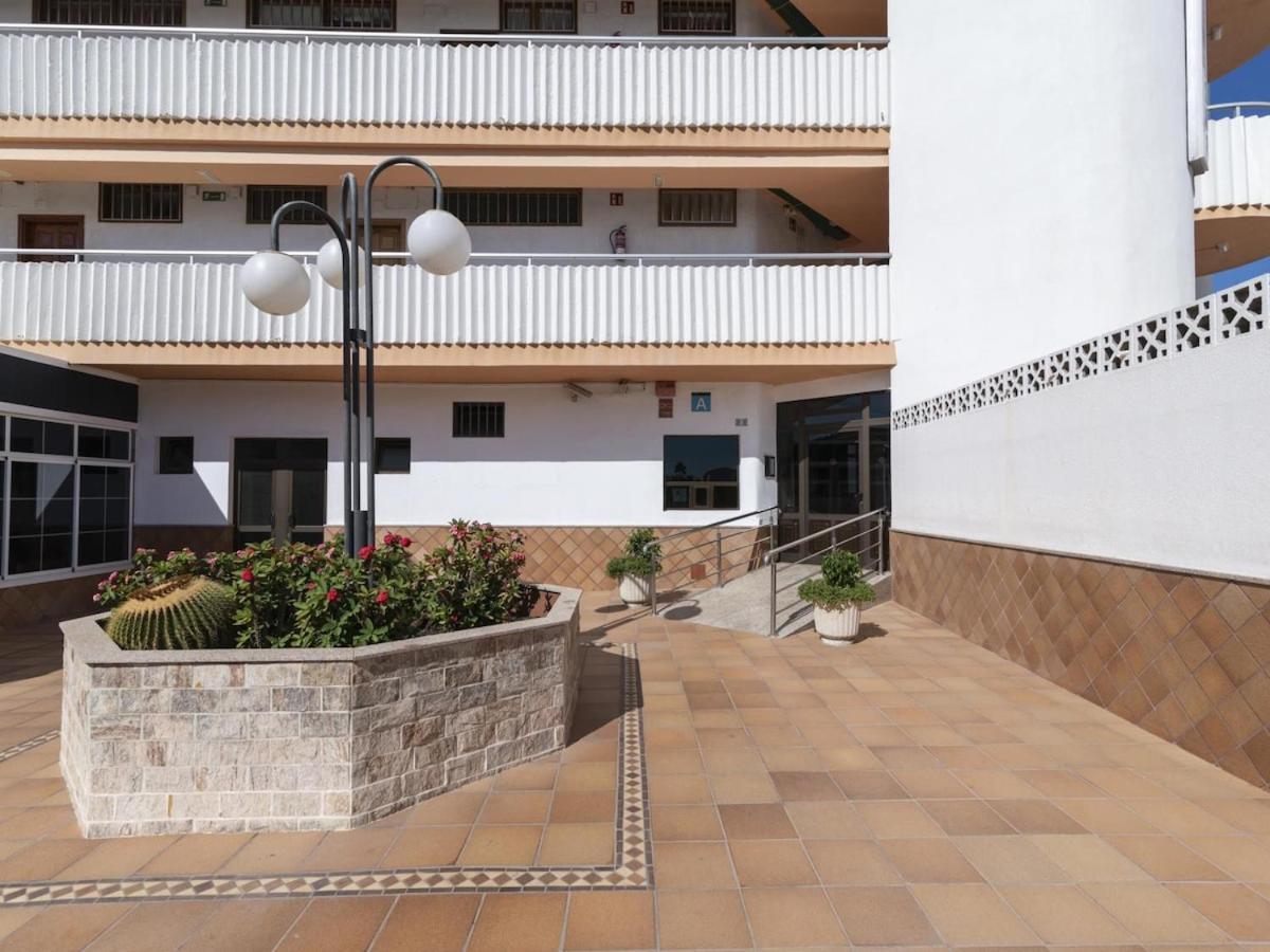 Lightbooking Tenesor * Playa del Inglés