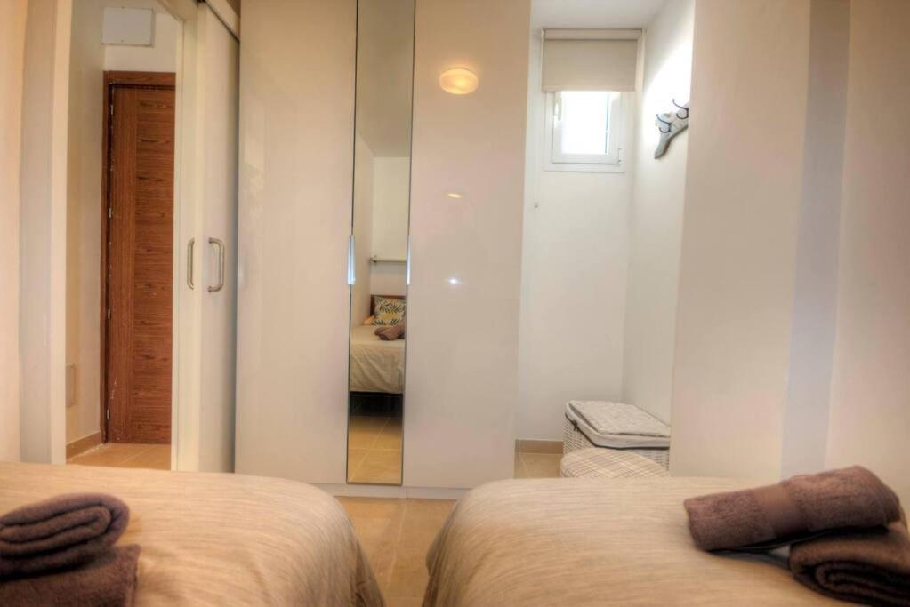 Centrico 737 Apartment