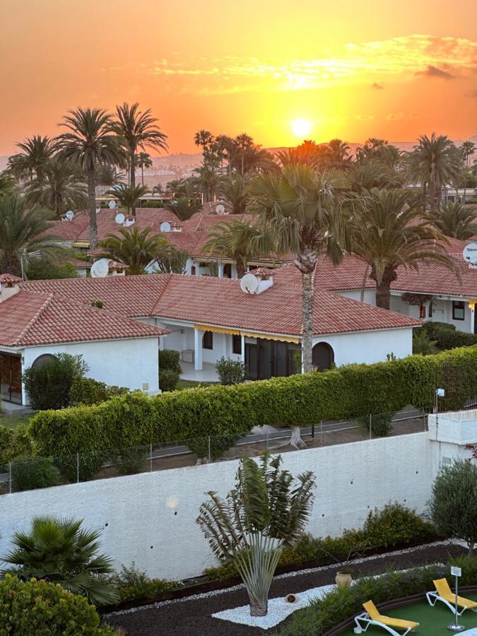 With A View - Playa Del Ingles, Taidia *