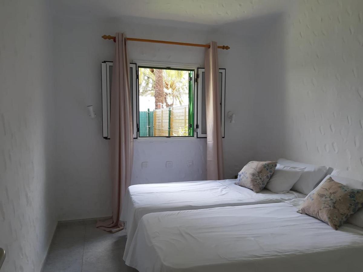 With Private Garden Holiday home