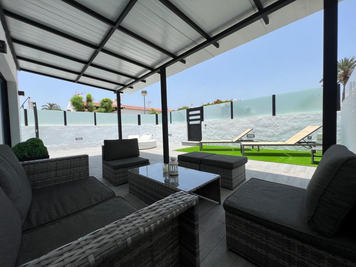 Agradable Bungalow Con Piscina Playa del Inglés