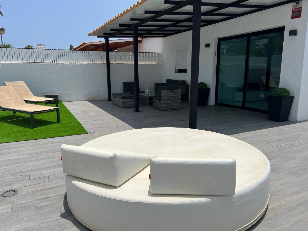 Agradable Bungalow Con Piscina *