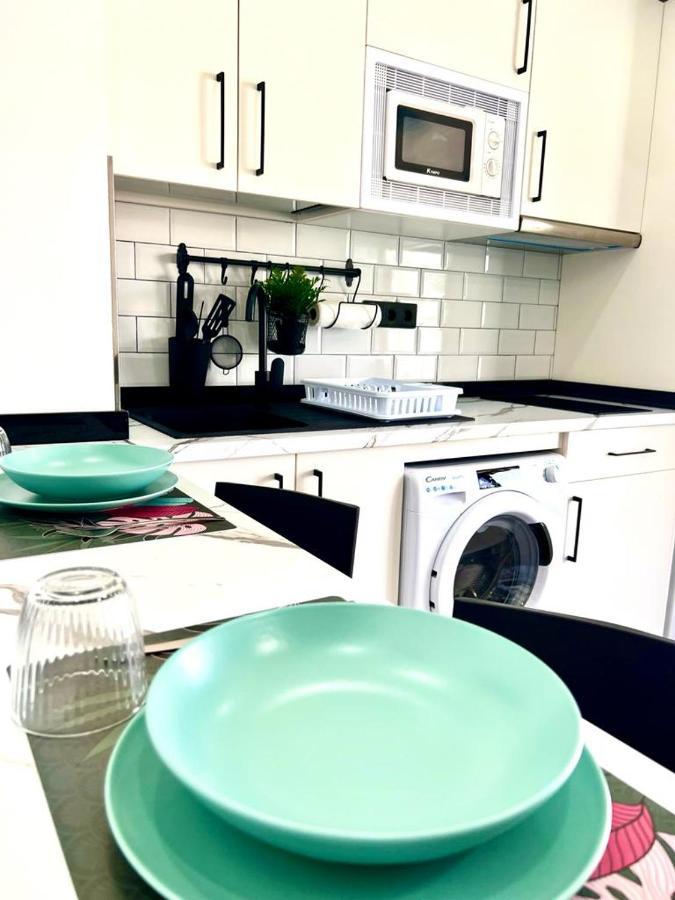 Apartamento Fm - Renovated With Swimming Pool Near Maspalomas Dunes & Playa del Inglés