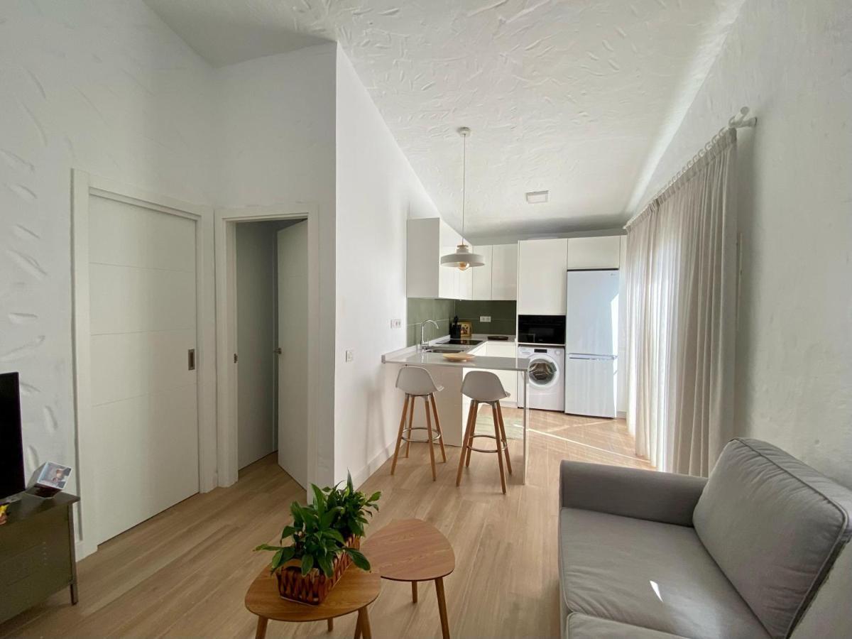 Renovated Private Appartement *