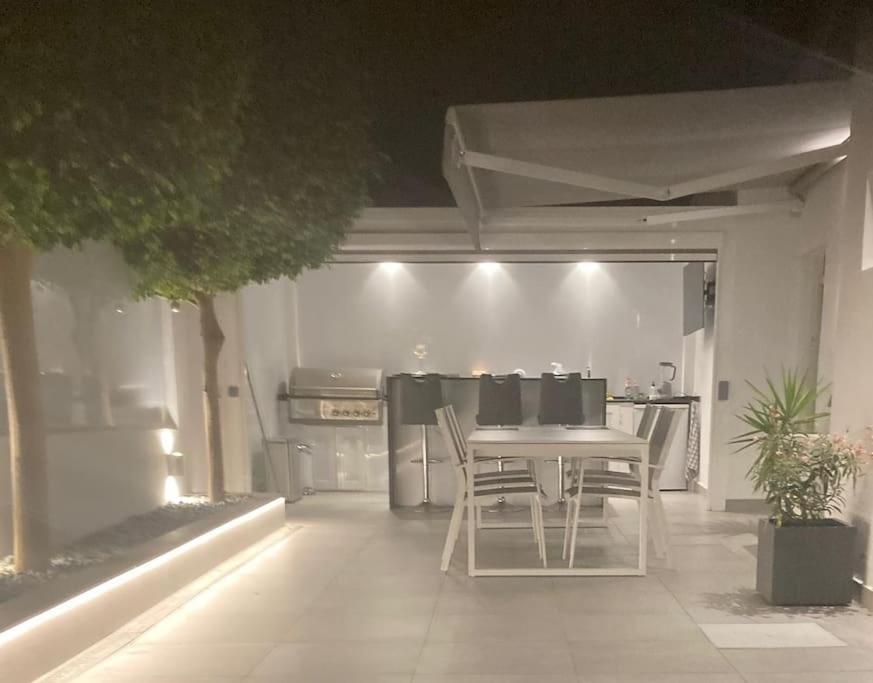 Gelegen Luxebungalow Casa de férias Playa del Inglés
