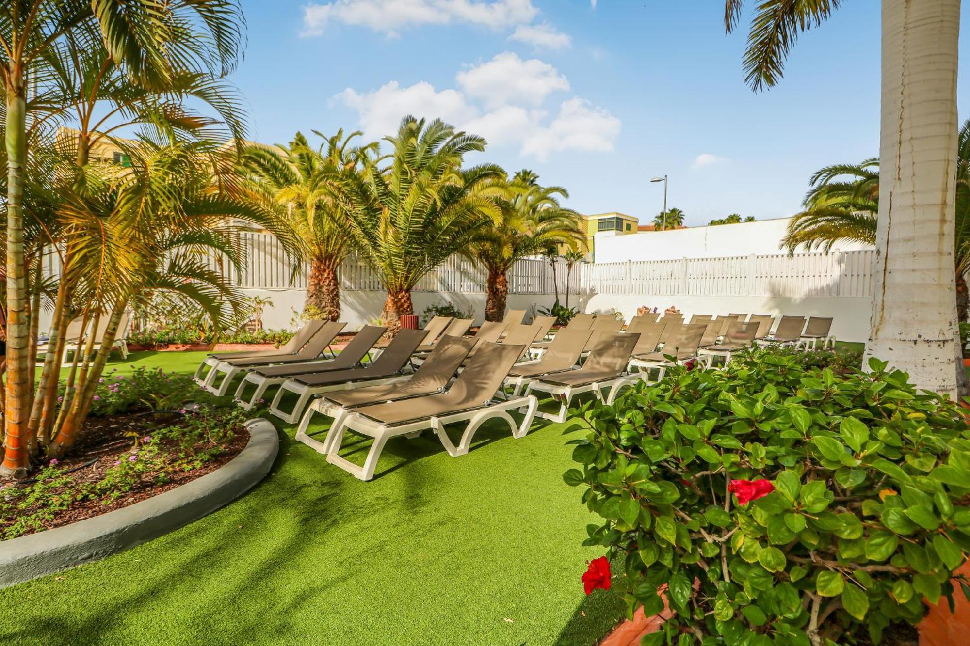 Golden Sands Pool Playa del Ingles (Gran Canaria)