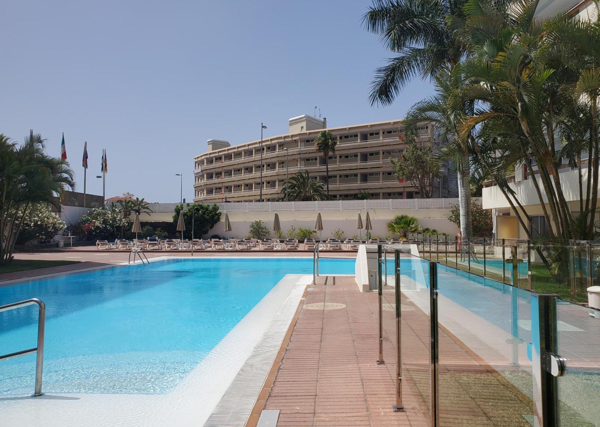 Camelias Ci17 * Playa del Inglés