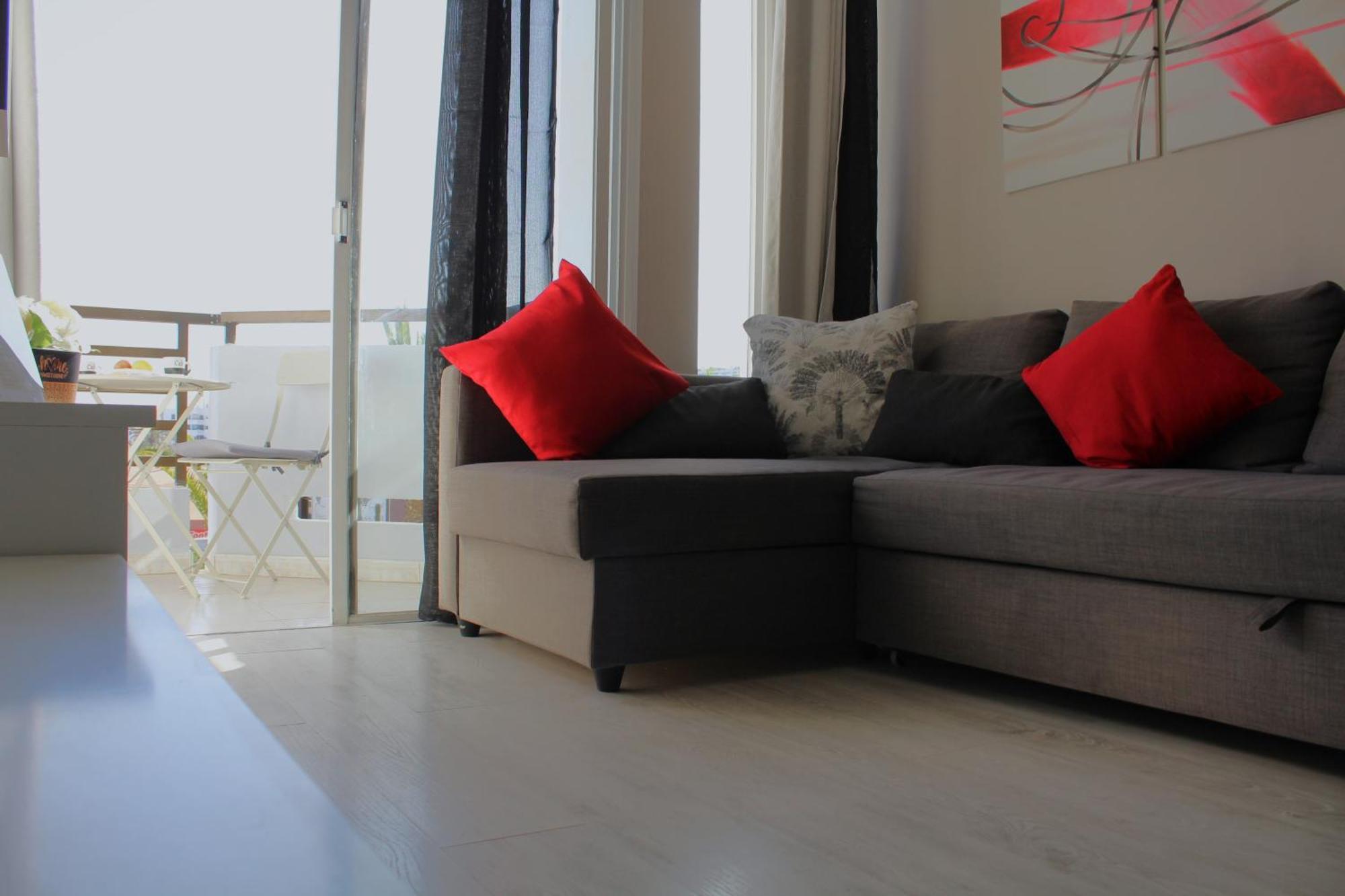 Front Yumbo 2bedrooms Bayuca *