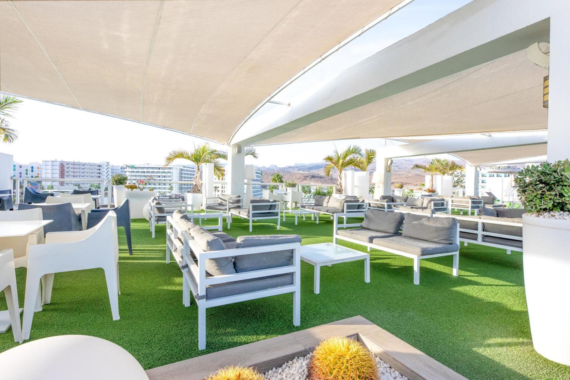 Deluxe Sea View With Half Board, Only Adults, Pool, Playa Apartment