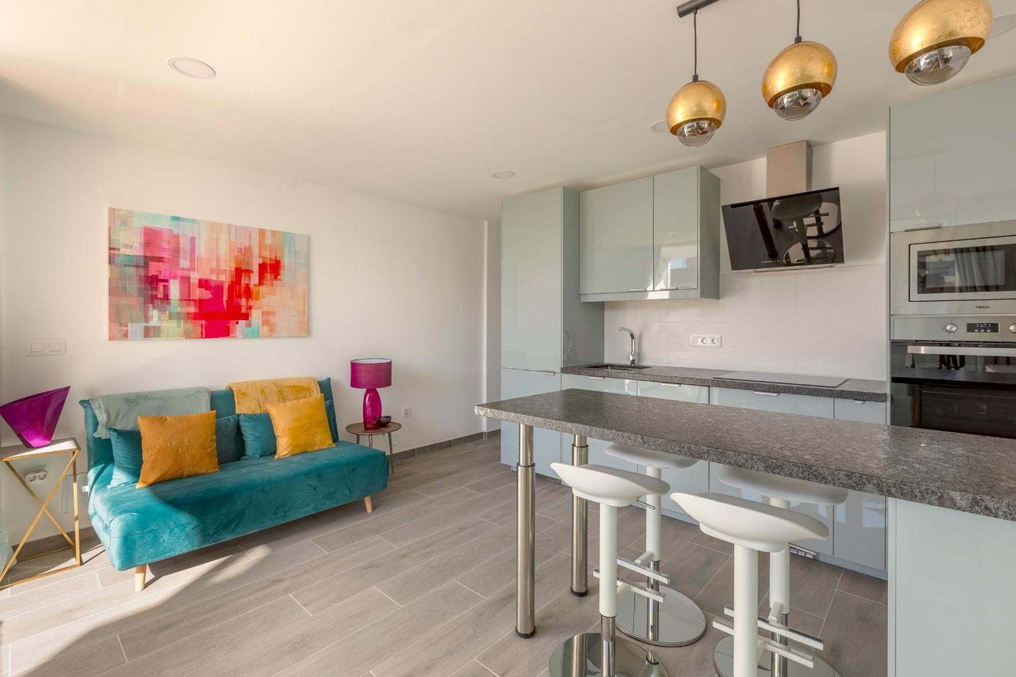 Chic & Stylish Near Yumbo Apartment *