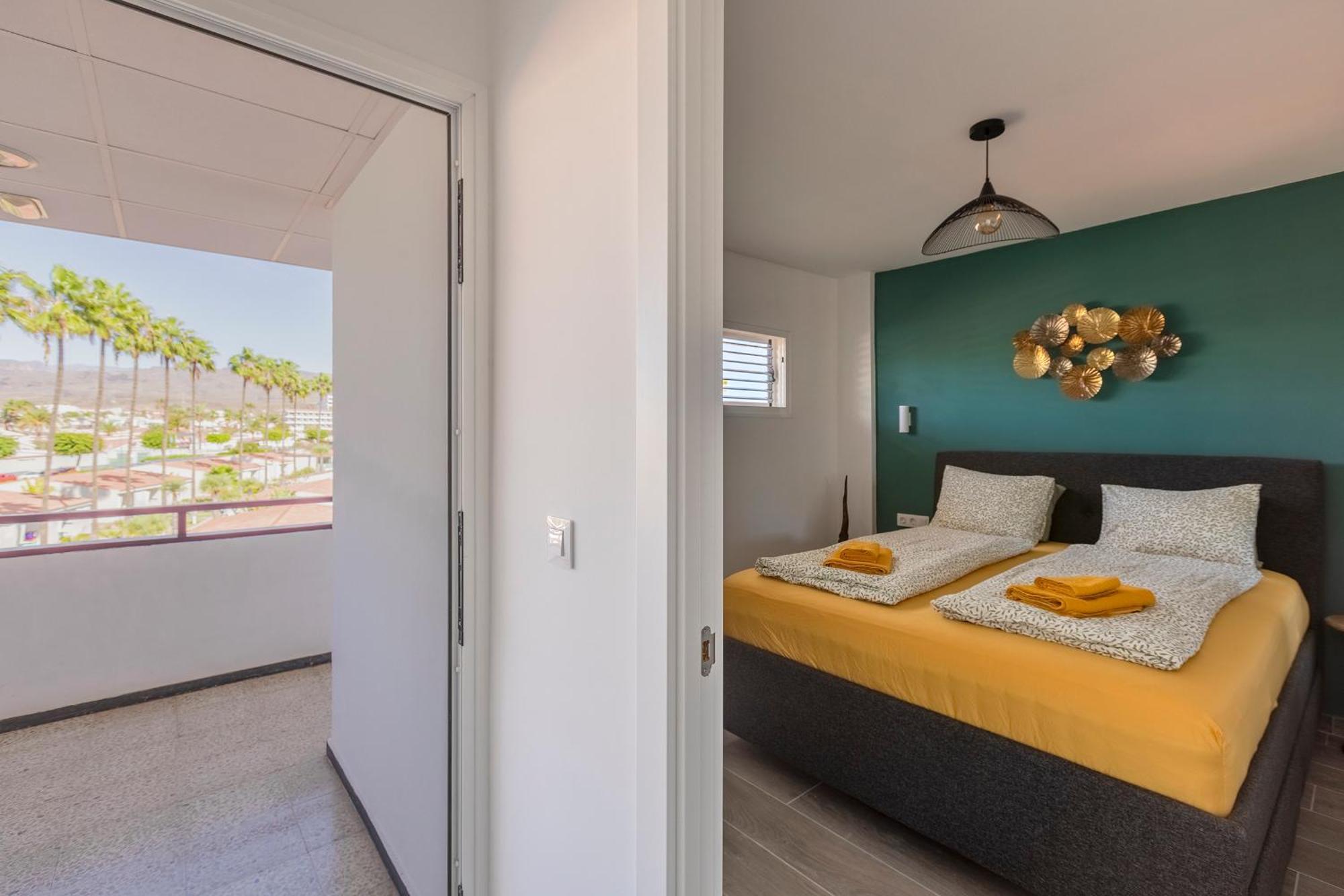 Apartment Chic & Stylish Near Yumbo Playa del Ingles (Gran Canaria)