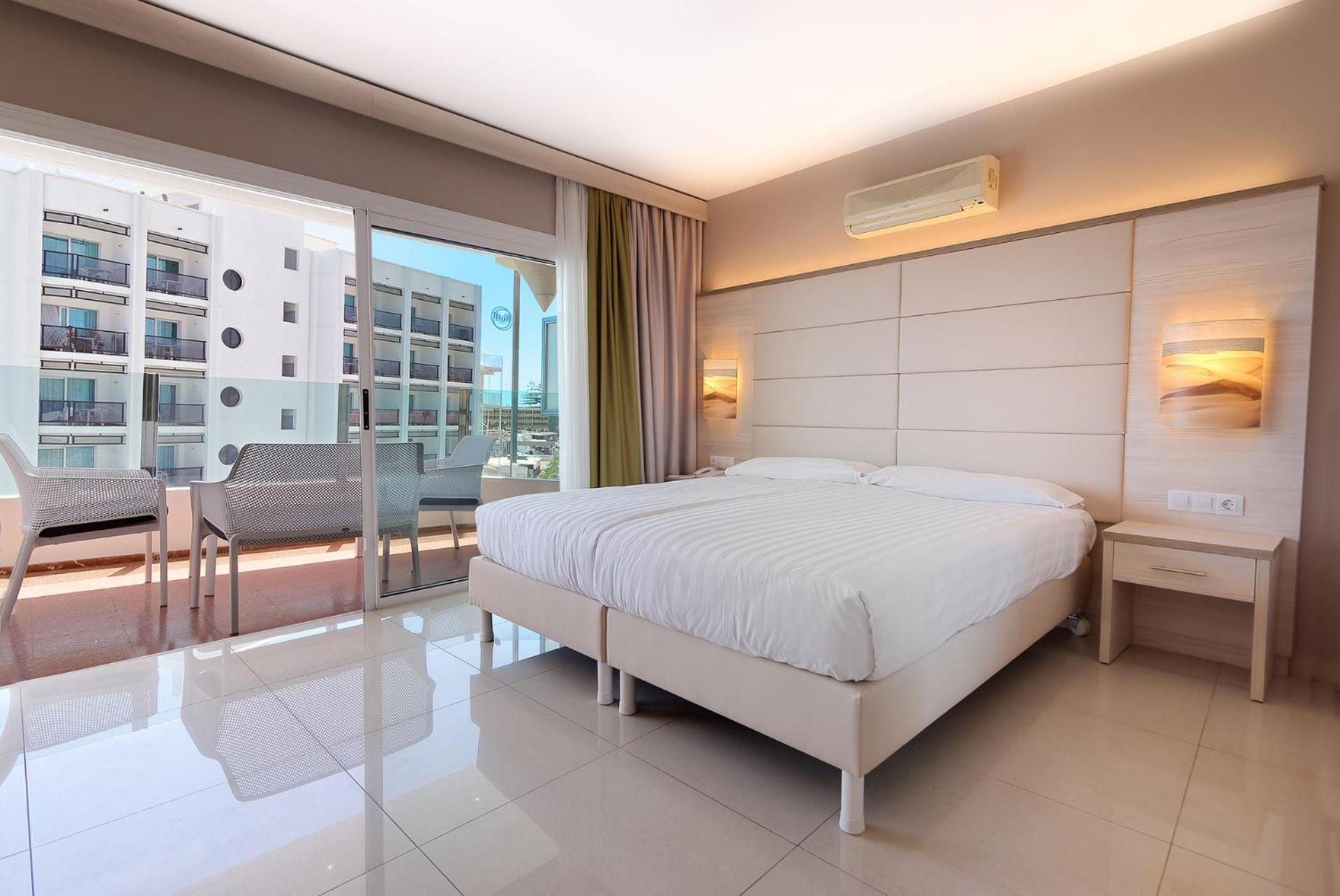 Hotelli Bull Escorial & Playa del Inglés
