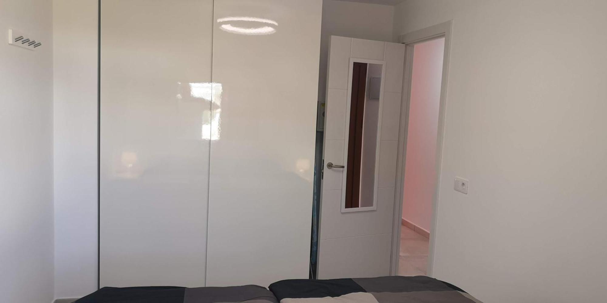 Huoneisto Modernes Mit Poolblick In Top-lage Von *