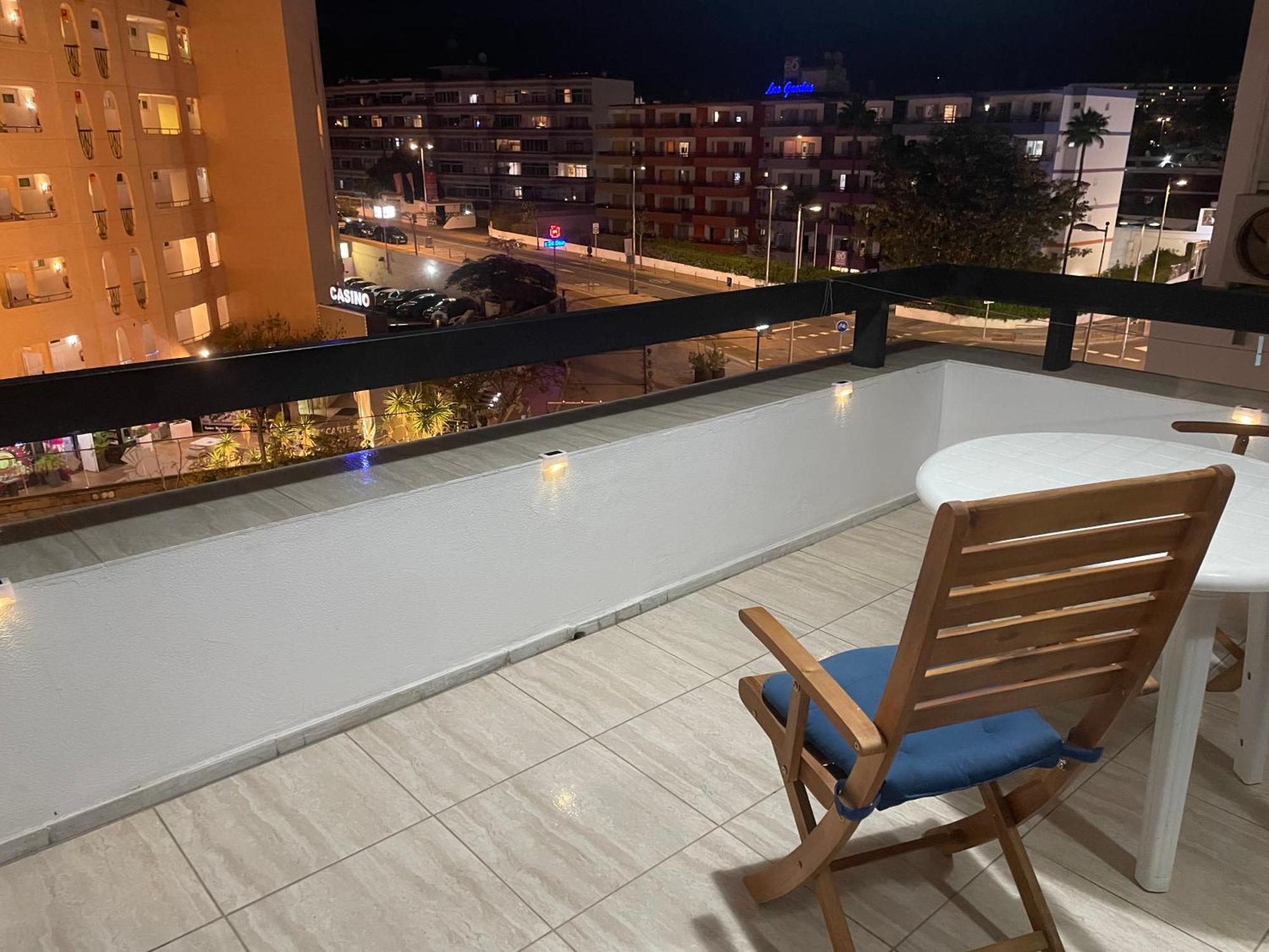Apartment 4th Floor Yumbo Centrum *