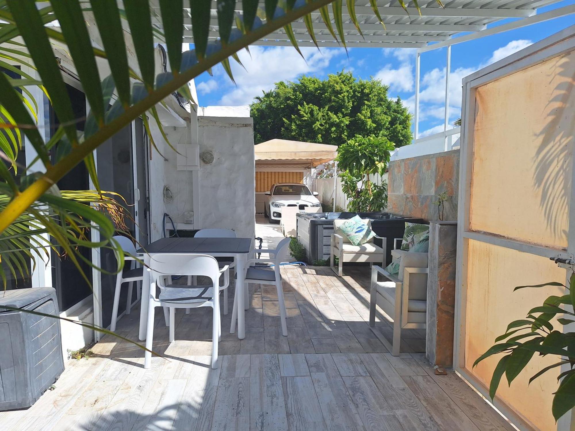 Appartement Bungalow 2-4 With Jacuzzi Playa del Inglés