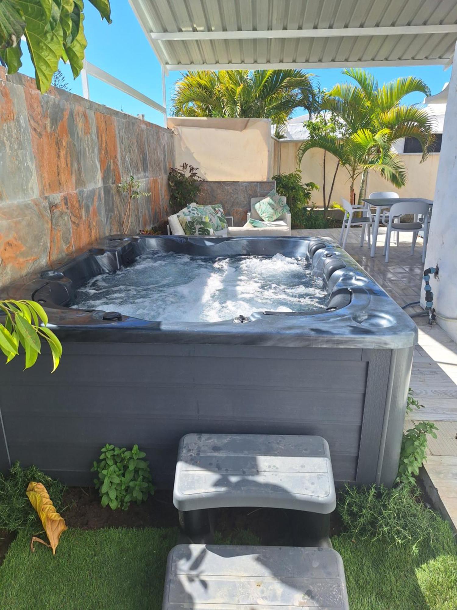 Appartement Bungalow 2-4 With Jacuzzi Playa del Inglés