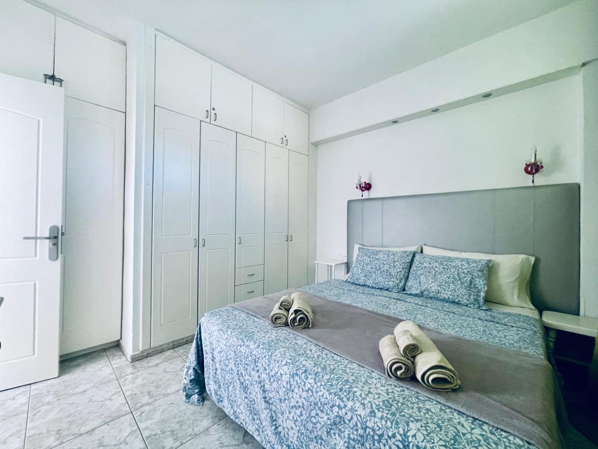 Ladyhouse Yumbo Playa del Inglés