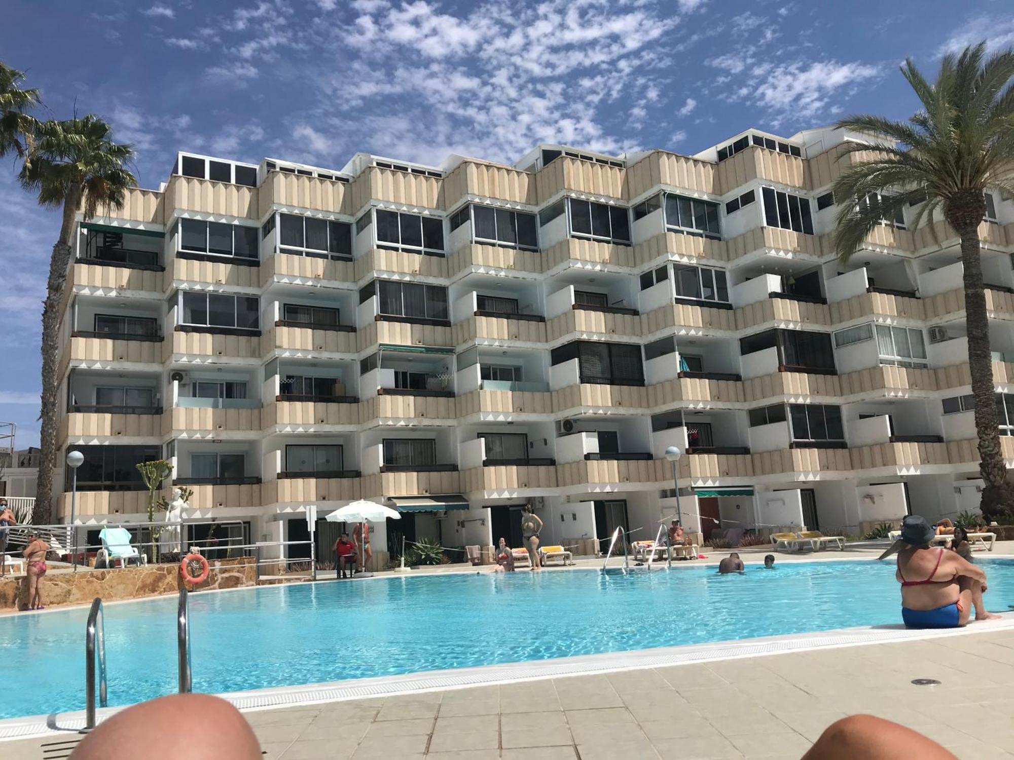 Central Near The Beach Koka Apartment