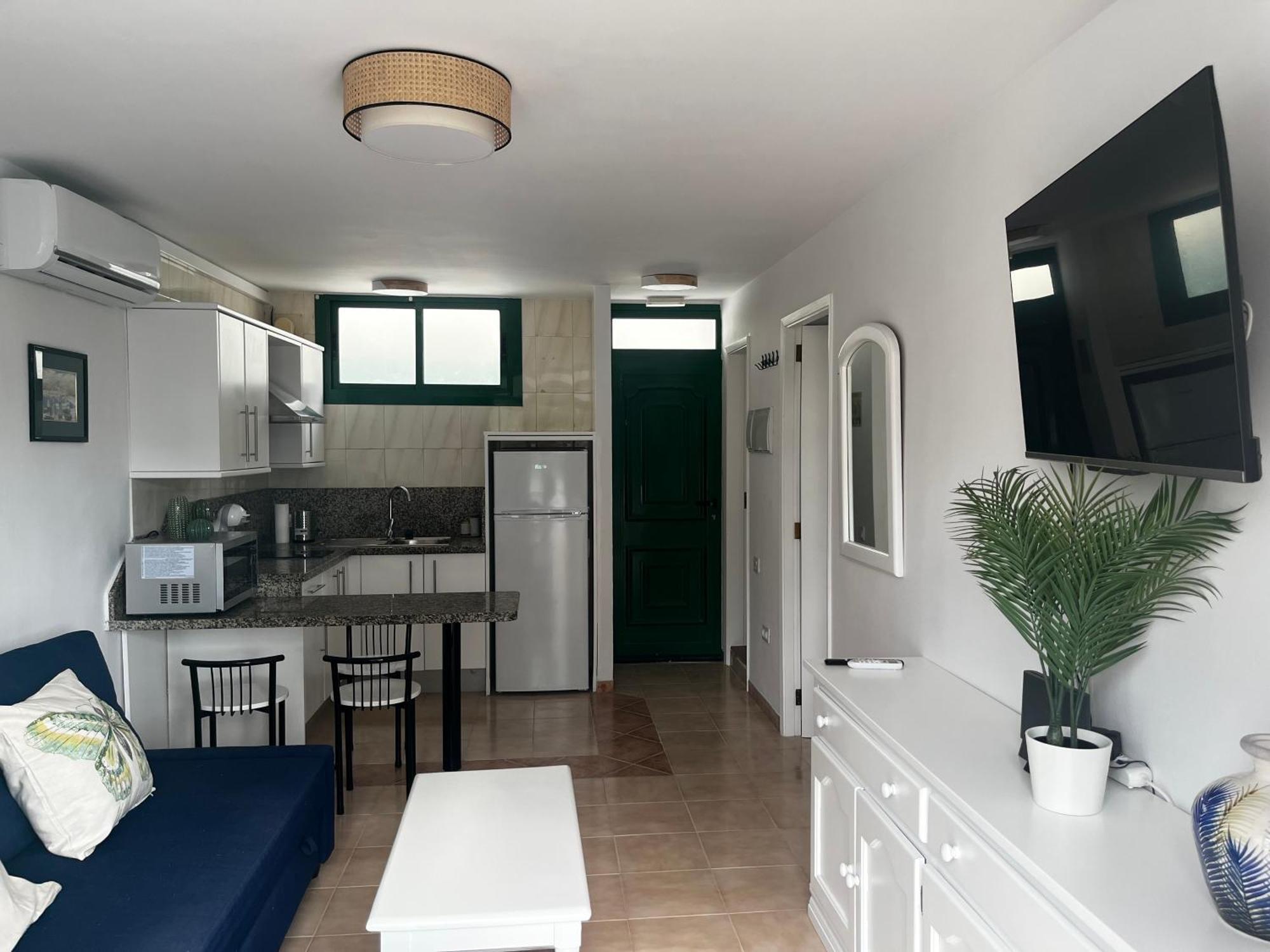 Apartment Zwischen Yumbo Und Zentralem