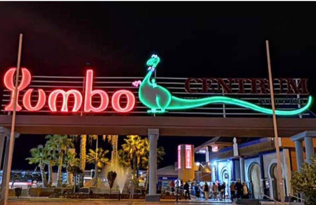 Zona Yumbo Playa del Ingles (Gran Canaria)
