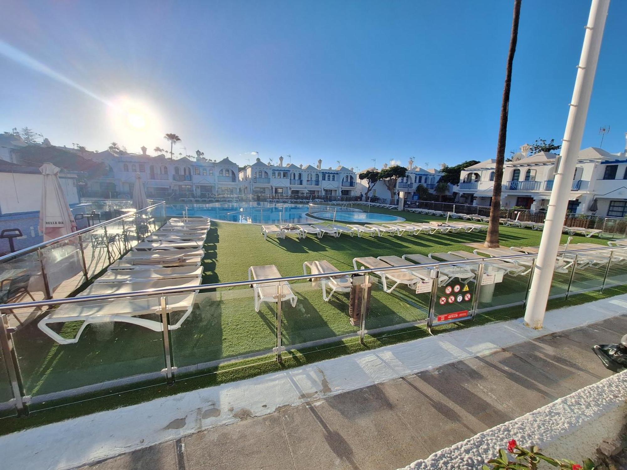 Poolfront Casa de férias Playa del Inglés