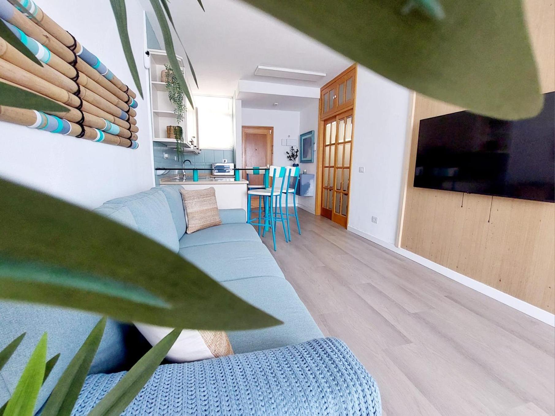 Centrico Con Playa Y Piscina Apartamento *