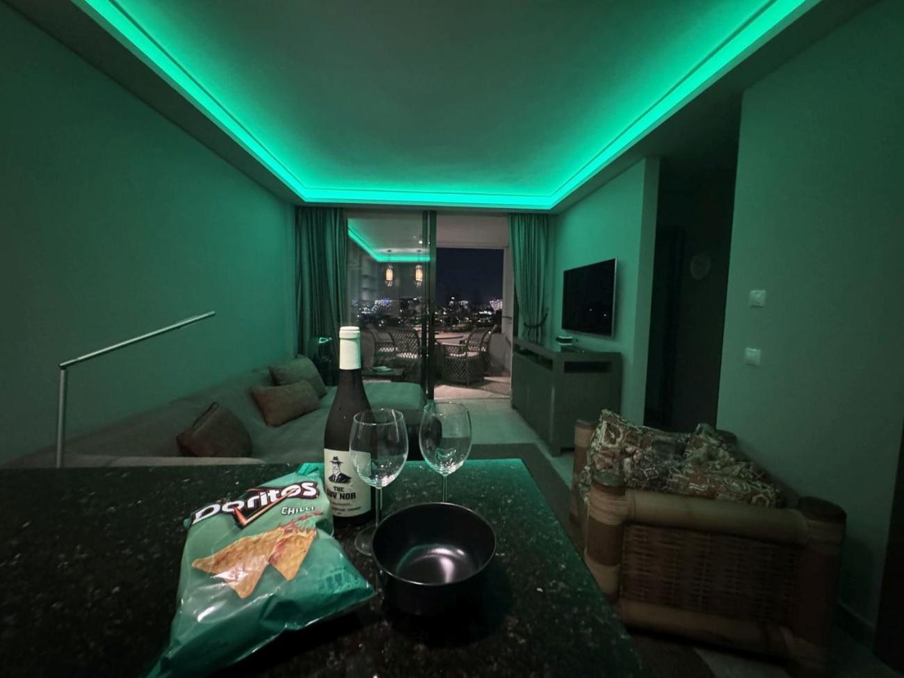 Luxury 2 Bedrooms Ocean View Iguazu Apartment
