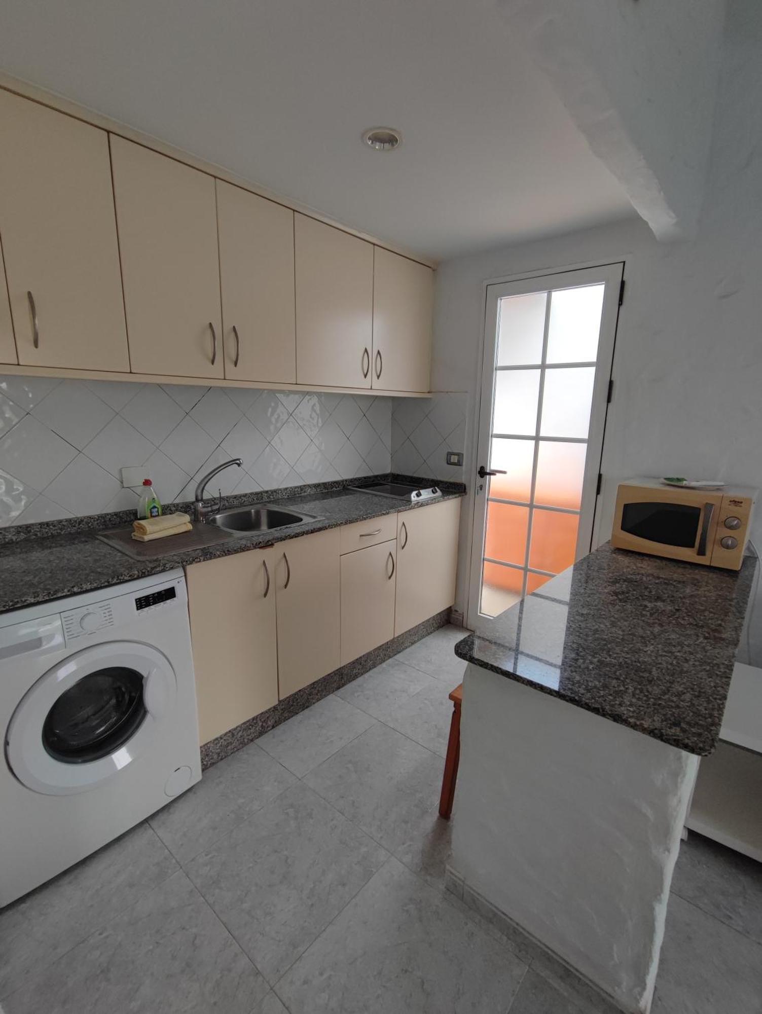 Appartement Private Next To Yumbo Center