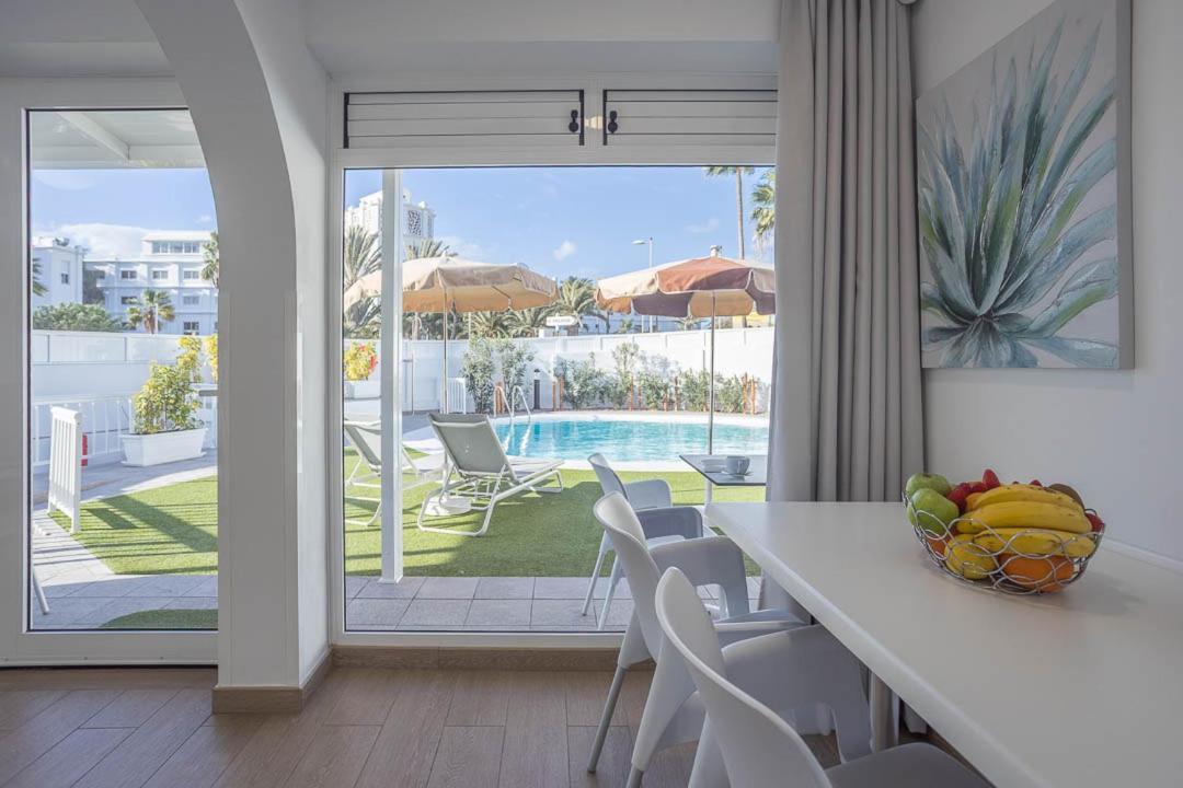 Lightbooking Alemania Piscina Privada