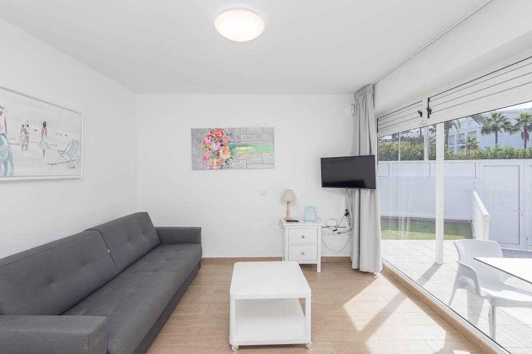 Lightbooking Alemania Piscina Privada