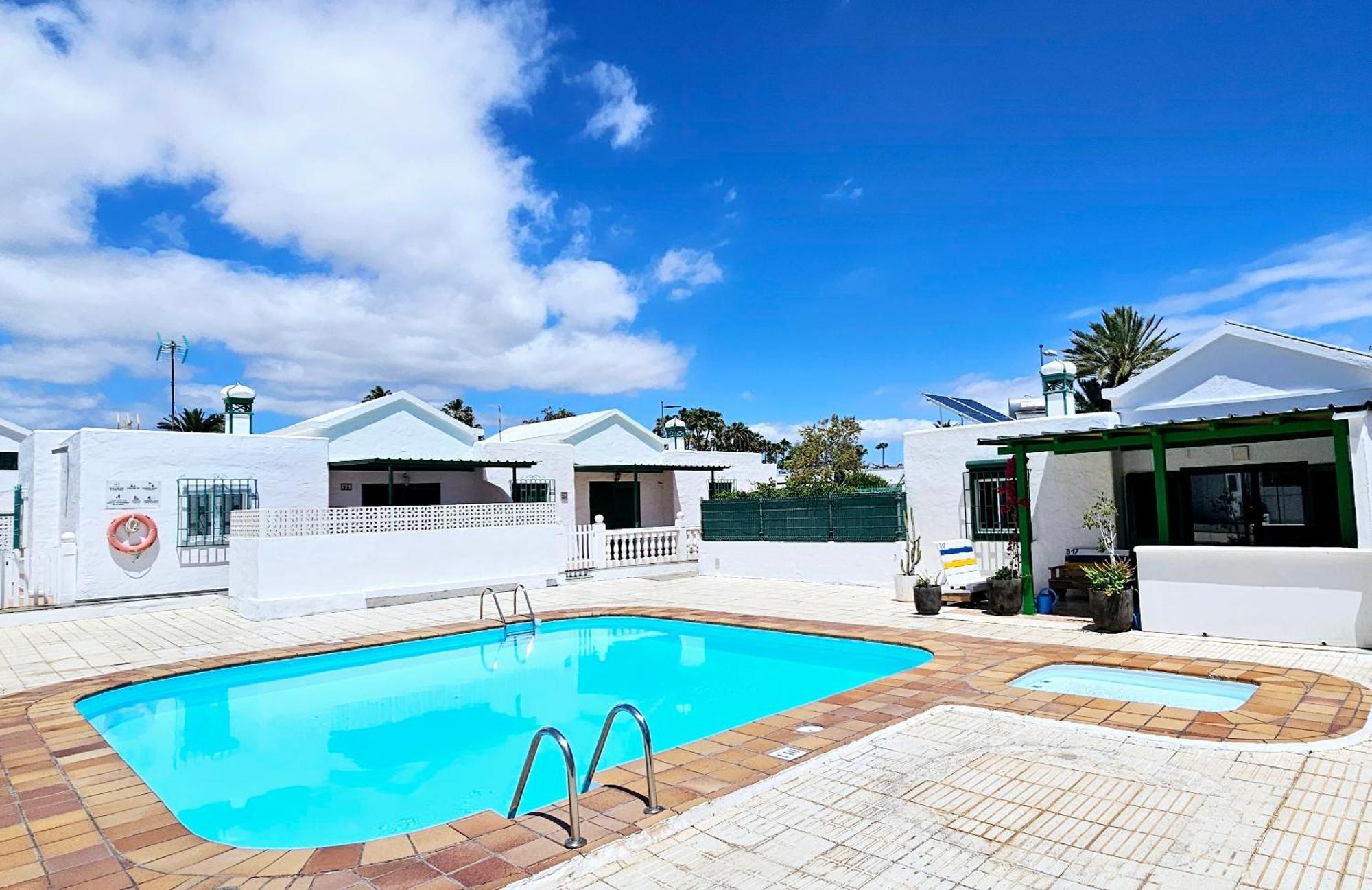 Apartment Hdfm Collection - *